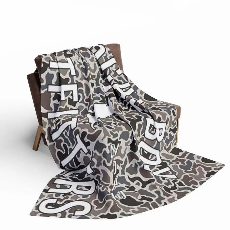 2026 Brand New Camouflage Flannel Blanket
